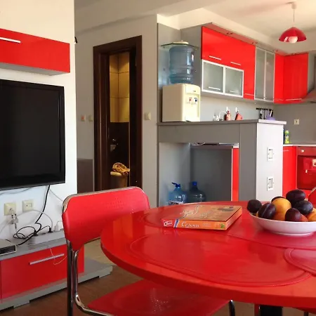 Apartament 2-х комнатные в г.поморие болгария *