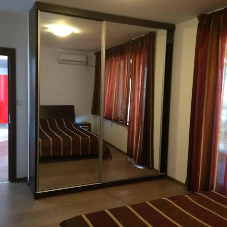 2-х комнатные в г.поморие болгария Apartment Pomorie